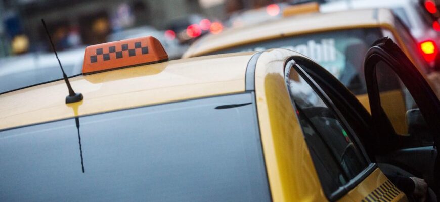 Аренда машин для такси: преимущества, проблемы